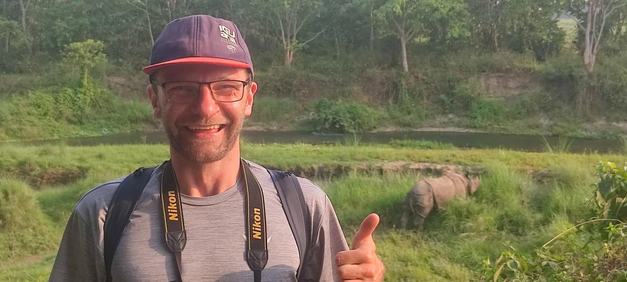 Hotel Rhino Land Sauraha Esterno foto